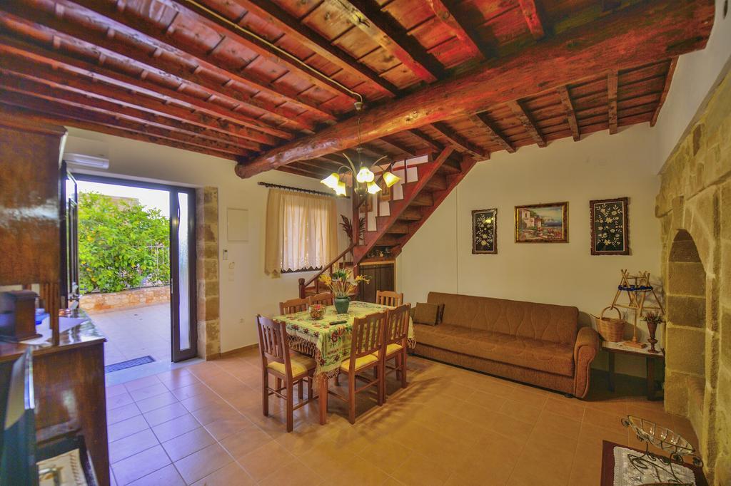 Villa Archontiko Ilias Kavousi  Exterior foto